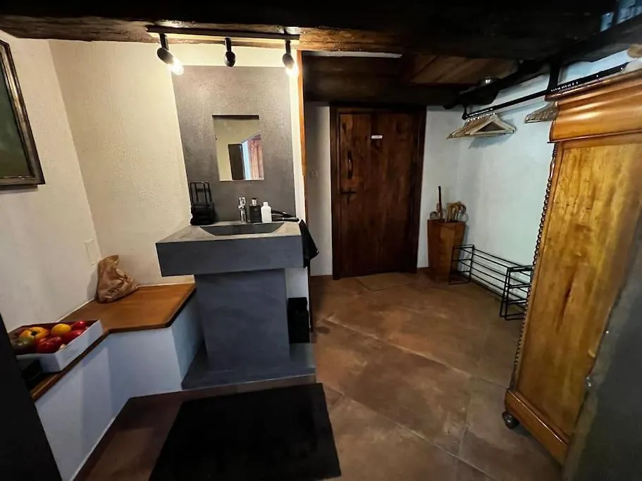 Holiday home Belle Maison De Vacances Avec Piscine Chauffee Tremouille  France